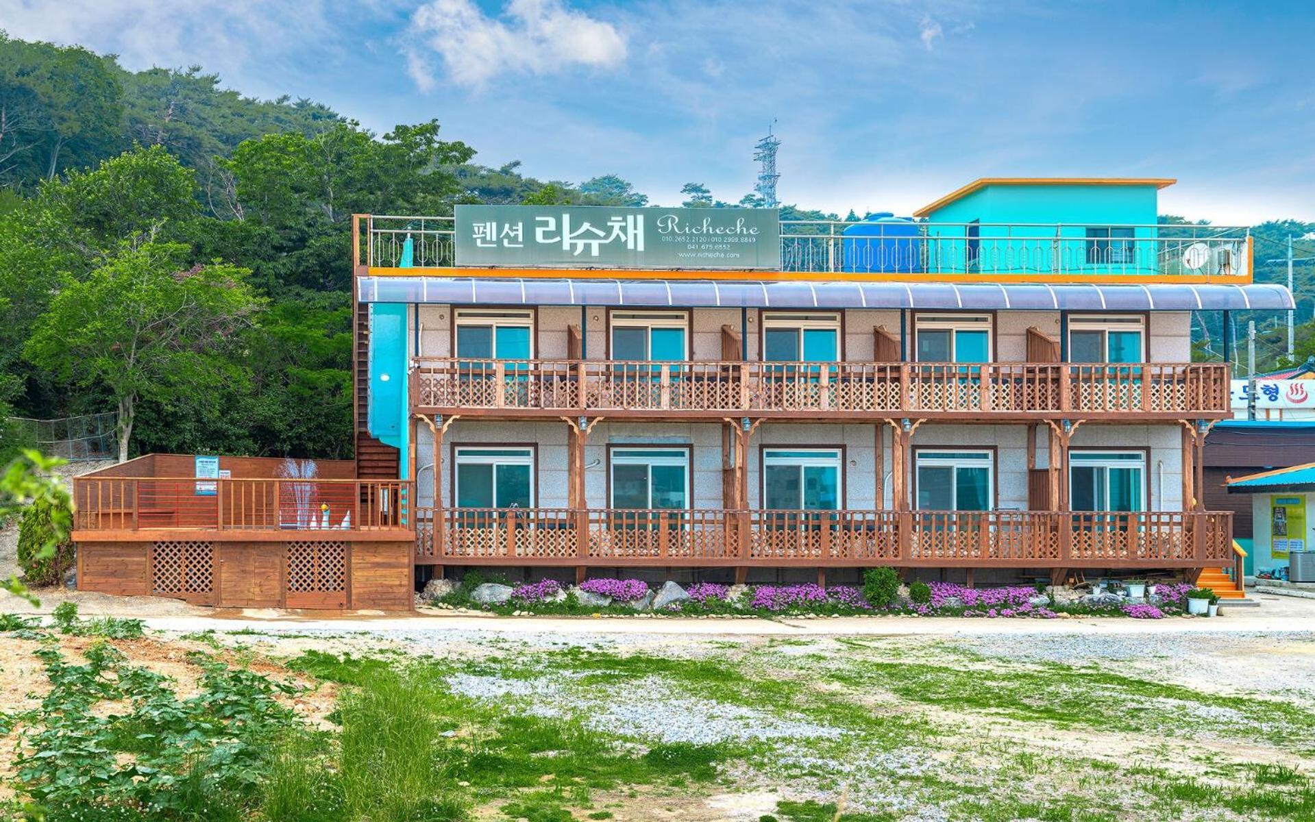 Taean Anmyeondo Li Syuchae Pension Esterno foto