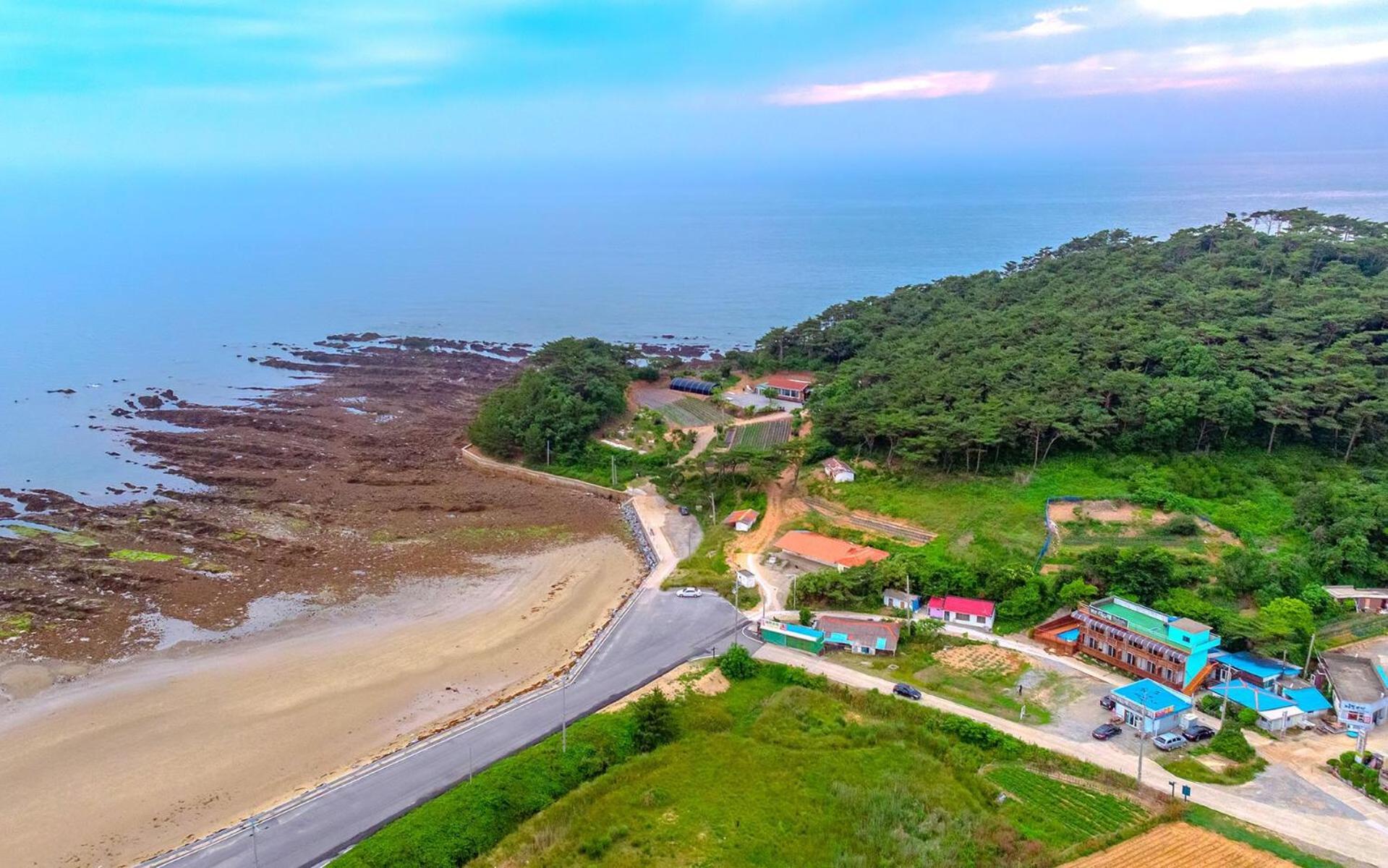 Taean Anmyeondo Li Syuchae Pension Esterno foto